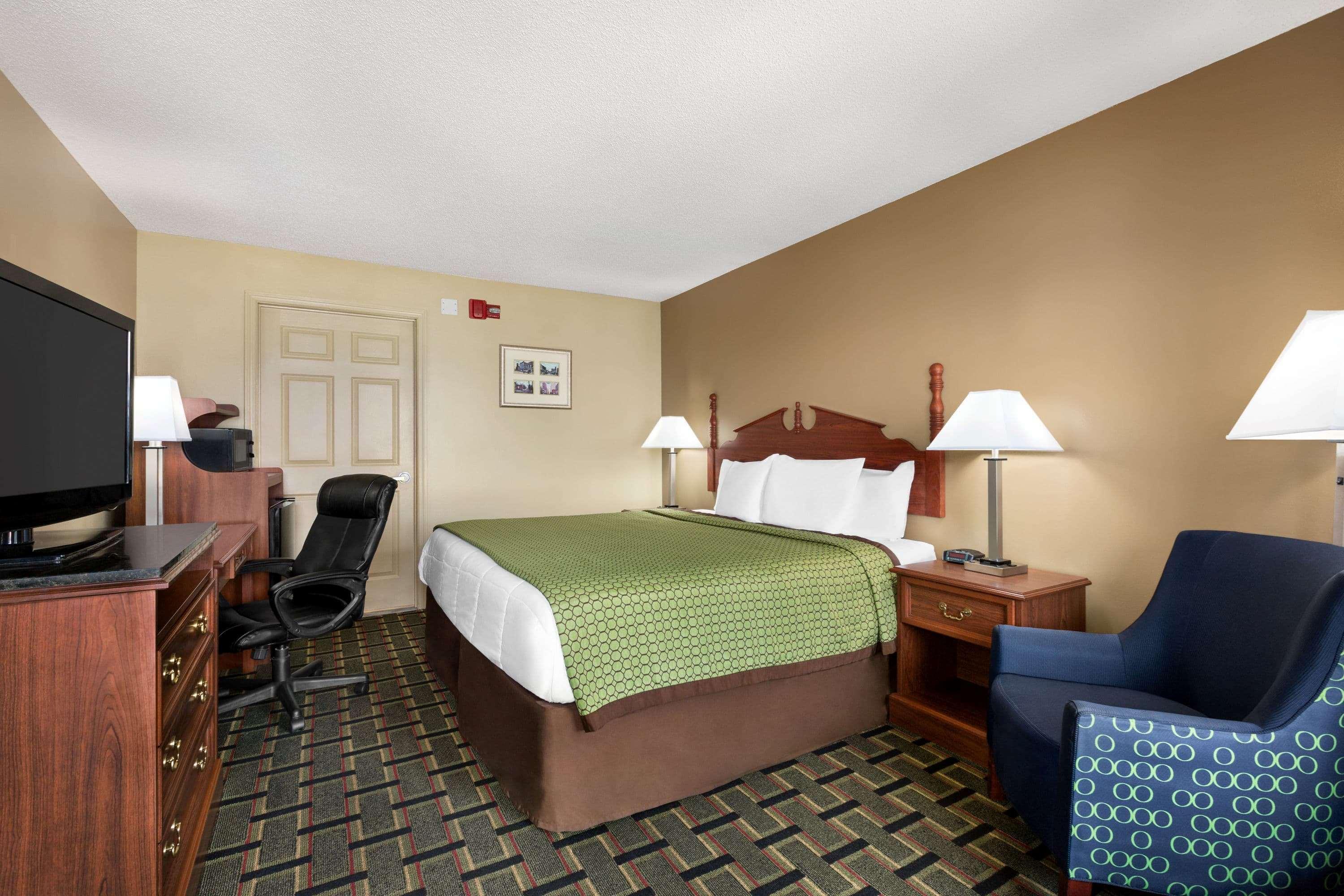 Motel Baymont By Wyndham Warner Robins Esterno foto