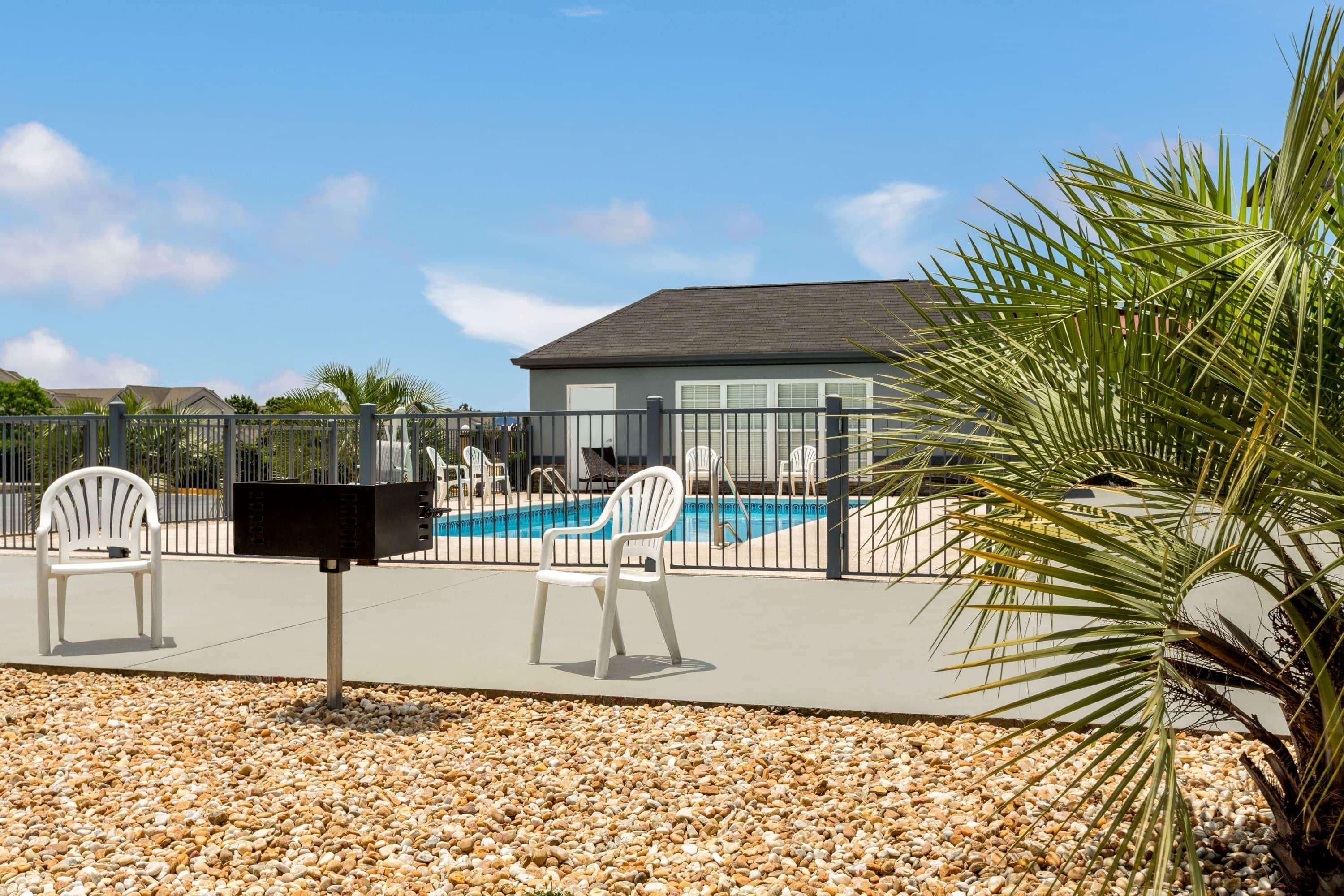 Motel Baymont By Wyndham Warner Robins Esterno foto